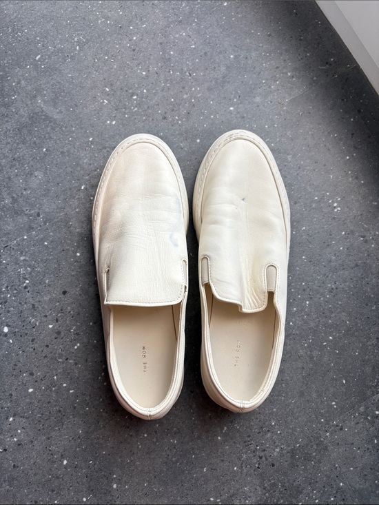 The Row Shoes - The Row women’s Cream Leather Slip-On Loafers